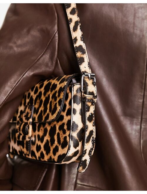 Glamorous buckle shoulder bag in leopard print