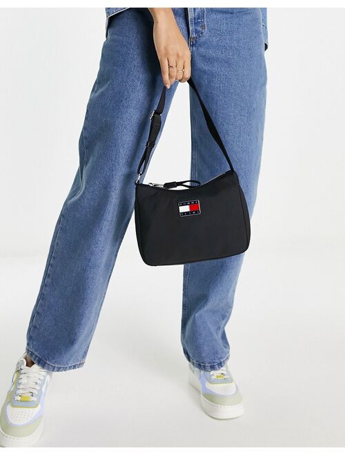 Tommy Hilfiger Tommy Jeans shoulder bag in black