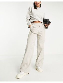 00's cargo pants in stone cord
