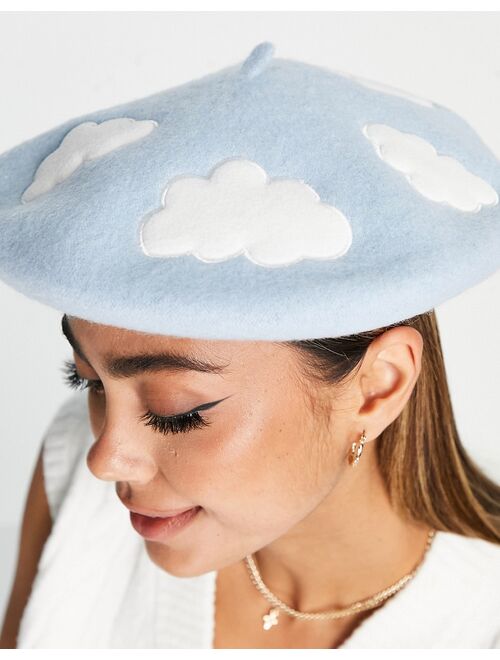 Monki beret in cloud print in blue
