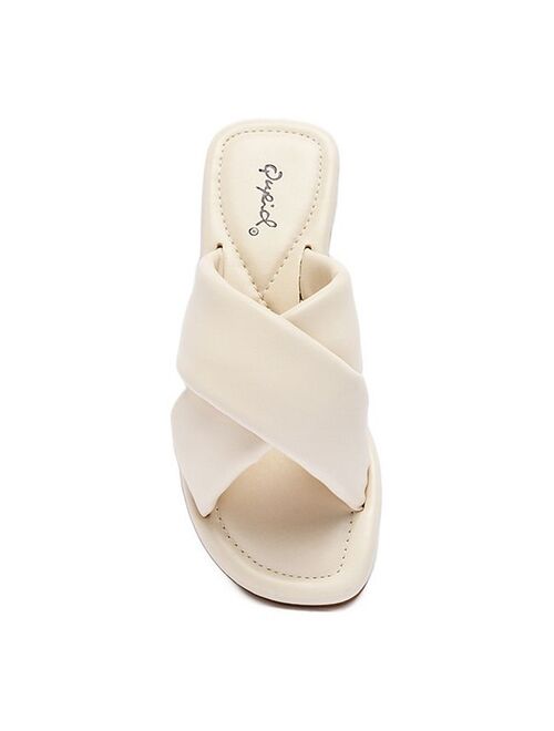 Qupid Castel Women's Slide Sandals