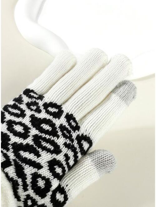 Shein Kids Leopard Pattern Gloves
