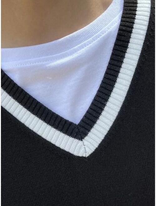 Shein Men Striped Trim Sweater Vest