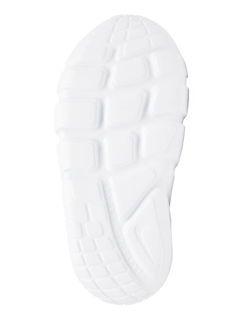 NIKE Toddler Kids Flex Runner 2 Slip-On Running Sneakers from Finish Line