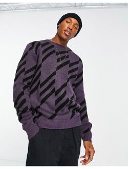 knit geo print sweater in purple & black