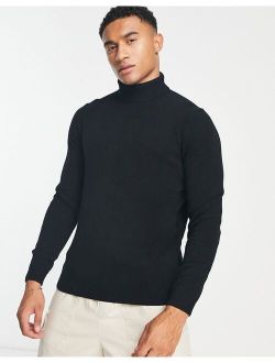 lambswool turtle neck sweater in black