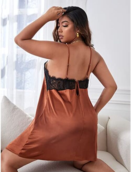 WDIRARA Women's Plus Size Satin Nightgown Lace Trim Backless V Neck Sexy Chemise