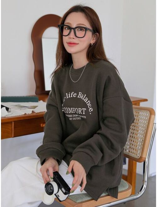 DAZY Slogan Graphic Drop Shoulder Sweatshirt