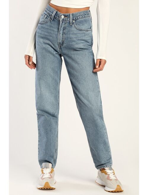 Levi's 80s Mom Jean Medium Wash High Waisted Jeans