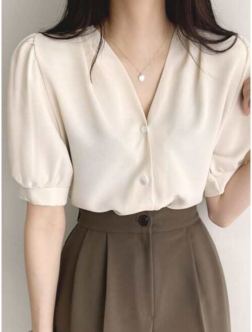 DAZY Solid Button Front Puff Sleeve Blouse