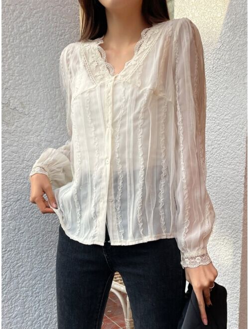 DAZY Embroidery Mesh Puff Sleeve Blouse