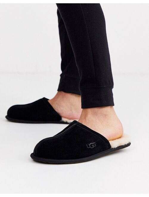 Ugg scuff sheepskin slippers in black