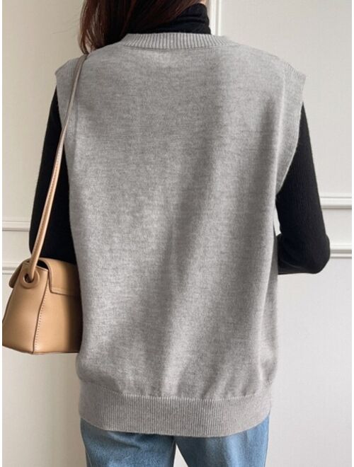 DAZY 1pc Solid V Neck Sweater Vest