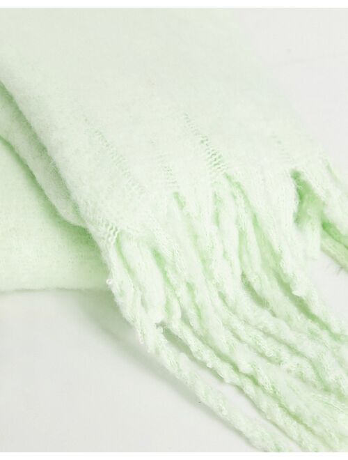 Monki fluffy scarf in sage green