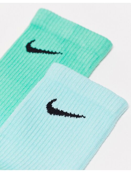 Nike Everyday Plus Cushioned 2-pack dip dye crew socks in blue