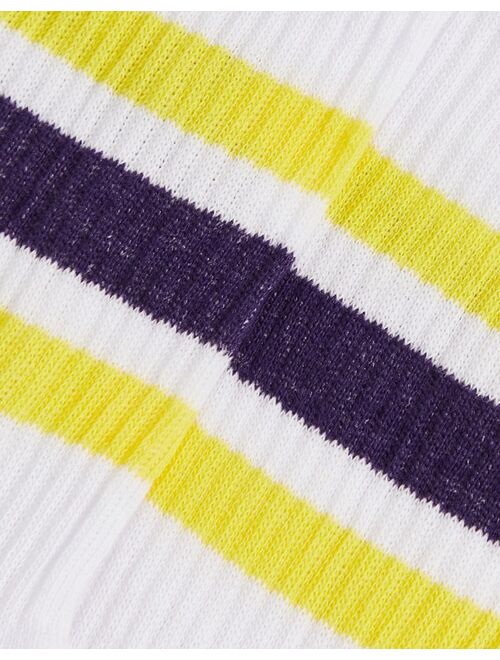 ASOS DESIGN Spongebob sports socks in white with yellow stripe