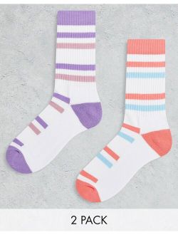 2 pack white sports socks with stripe design