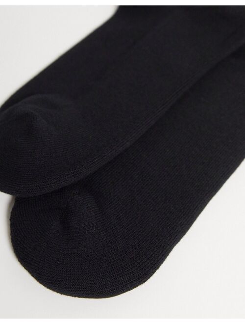 Carhartt WIP Chase socks in black
