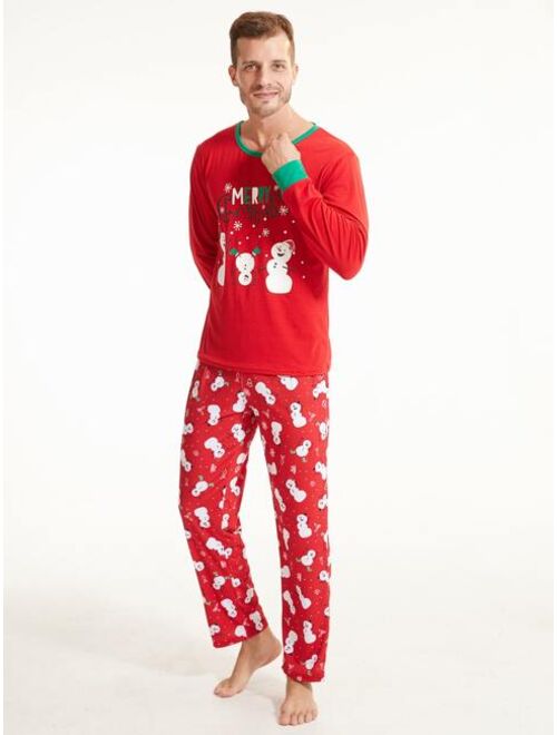 Shein Men 1pc Christmas Print Tee & 1pc Pants PJ Set