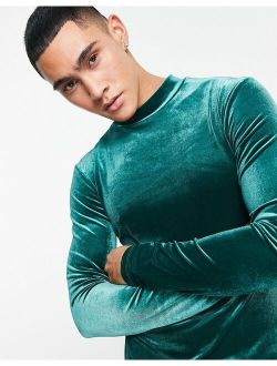 muscle fit long sleeve T-shirt in dark green velour with turtle neck