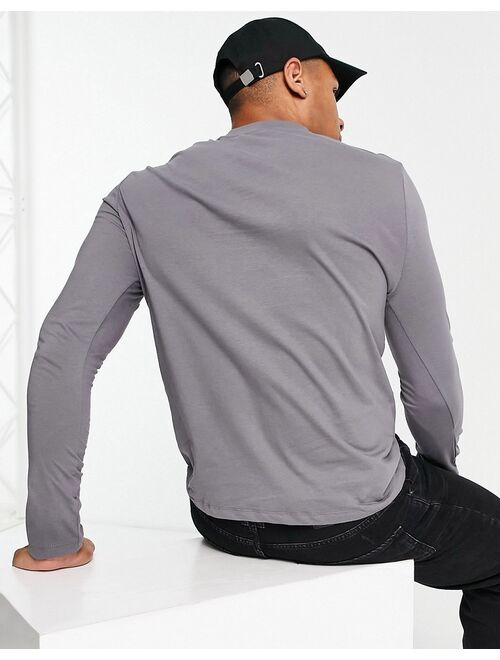 ASOS DESIGN long sleeve t-shirt with crew neck in grey