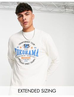 relaxed long sleeve t-shirt in off white with collegiate front print