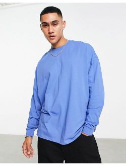 long sleeve oversized t-shirt in blue