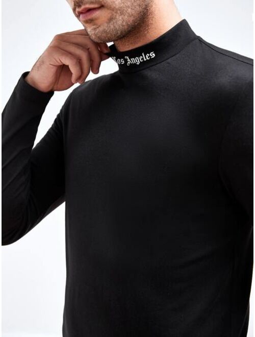 SHEIN Men Letter Graphic Mock Neck Tee