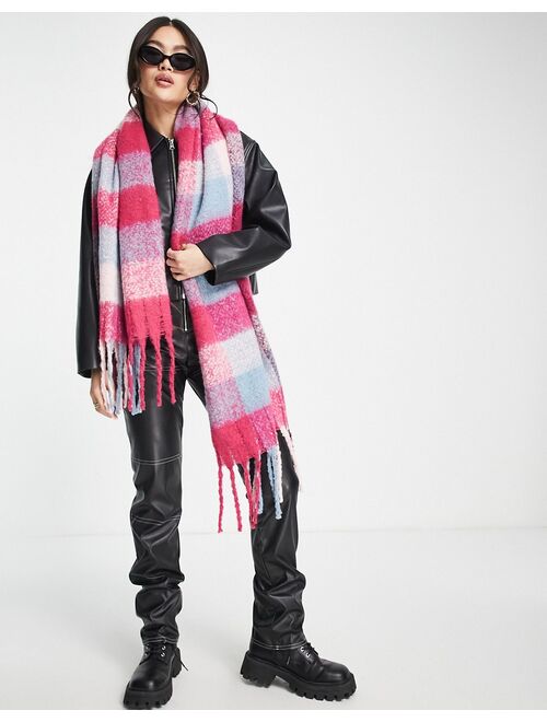 Glamorous Exclusive long scarf in pink plaid