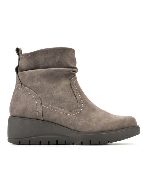 Cliffs by White Mountain Beyond Women's Ankle Boots