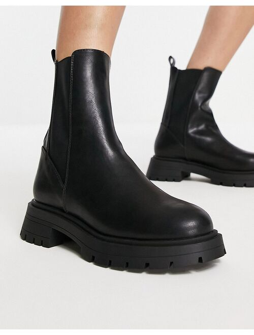 ASOS DESIGN Alfie chunky Chelsea boots in black