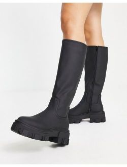 Carla chunky flat boots in black