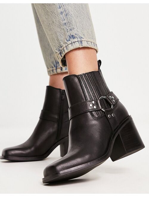 Steve Madden Wells heeled boots with harness detail in black leather