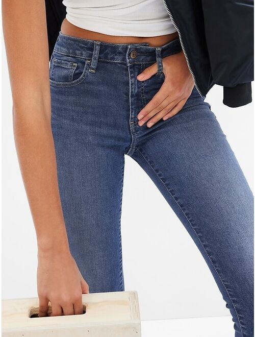 Gap Mid Rise Universal Jegging with Washwell
