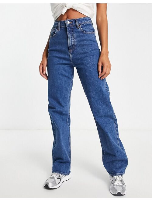 ASOS DESIGN easy straight jeans in mid blue