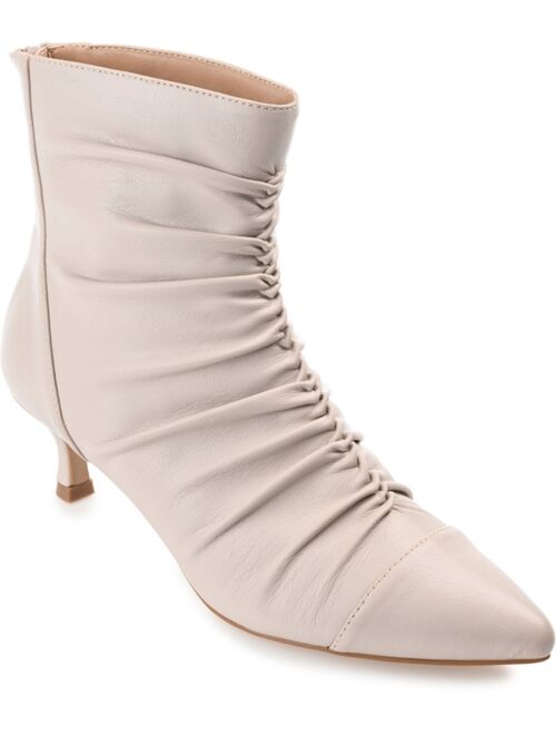 JOURNEE COLLECTION Women's Chevi Pointed Booties