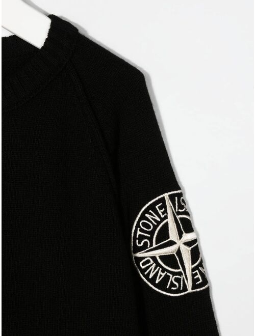 Stone Island Junior logo-embroidered knitted jumper