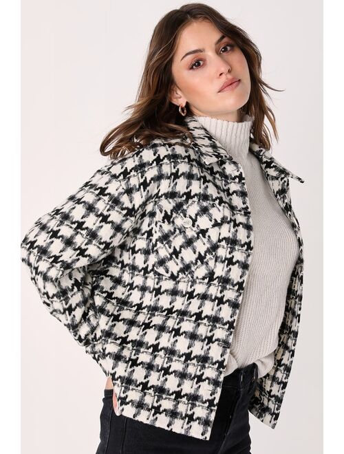 Lulus Effortlessly Poised Black and White Houndstooth Collared Shacket
