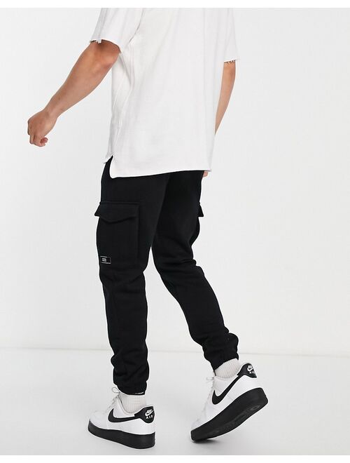 Jack & Jones Core cargo sweatpants in black