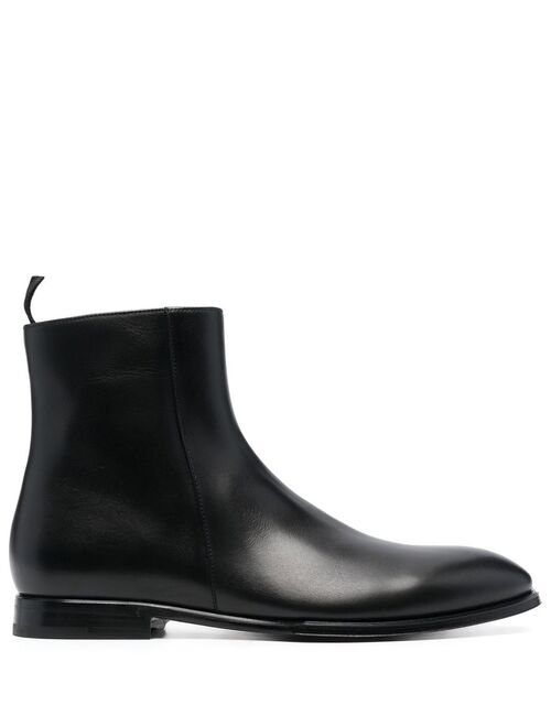 Dolce & Gabbana ailing-toe leather boots
