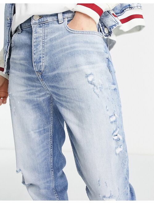 River Island relaxed jeans in light blue