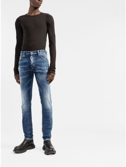 stonewashed skinny jeans