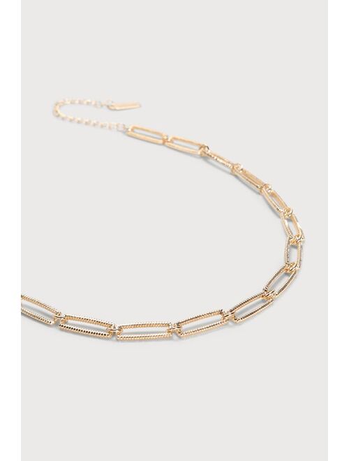 Lulus Glam Arrival Gold Textured Rectangular Chain Necklace