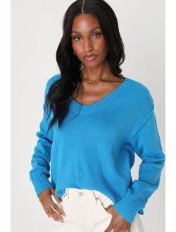 Cutely Cuddly Blue V-Neck Pullover Sweater