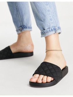 Flare quilted sliders in black