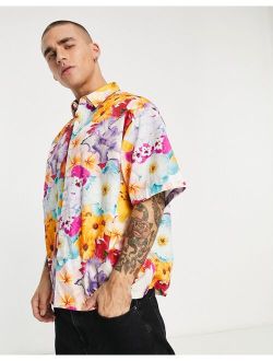 boxy oversized shirt in photographic floral print
