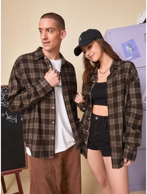 SHEIN UNISEX 1pc Plaid Print Drop Shoulder Shirt