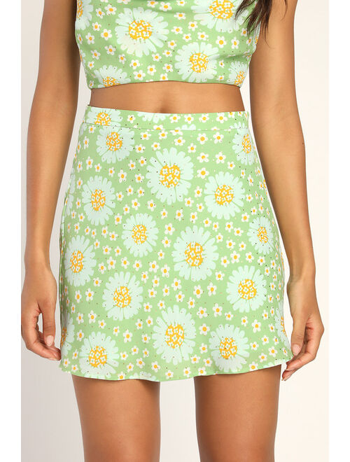 Lulus Retro Romantic Green Floral Print Mini Skirt