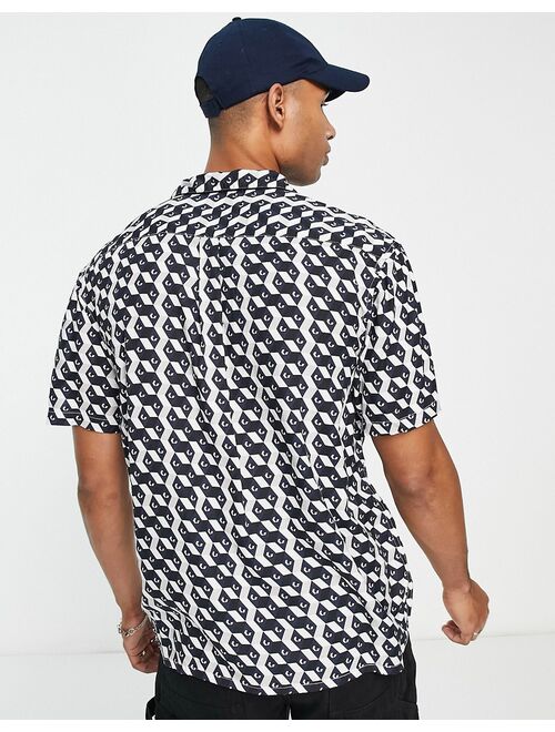 New Look piped geo print shirt in white pattern