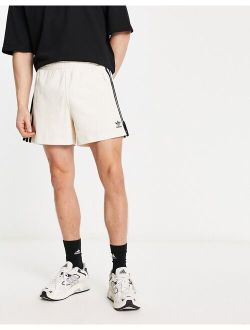 House Of Adicolor shorts in off white